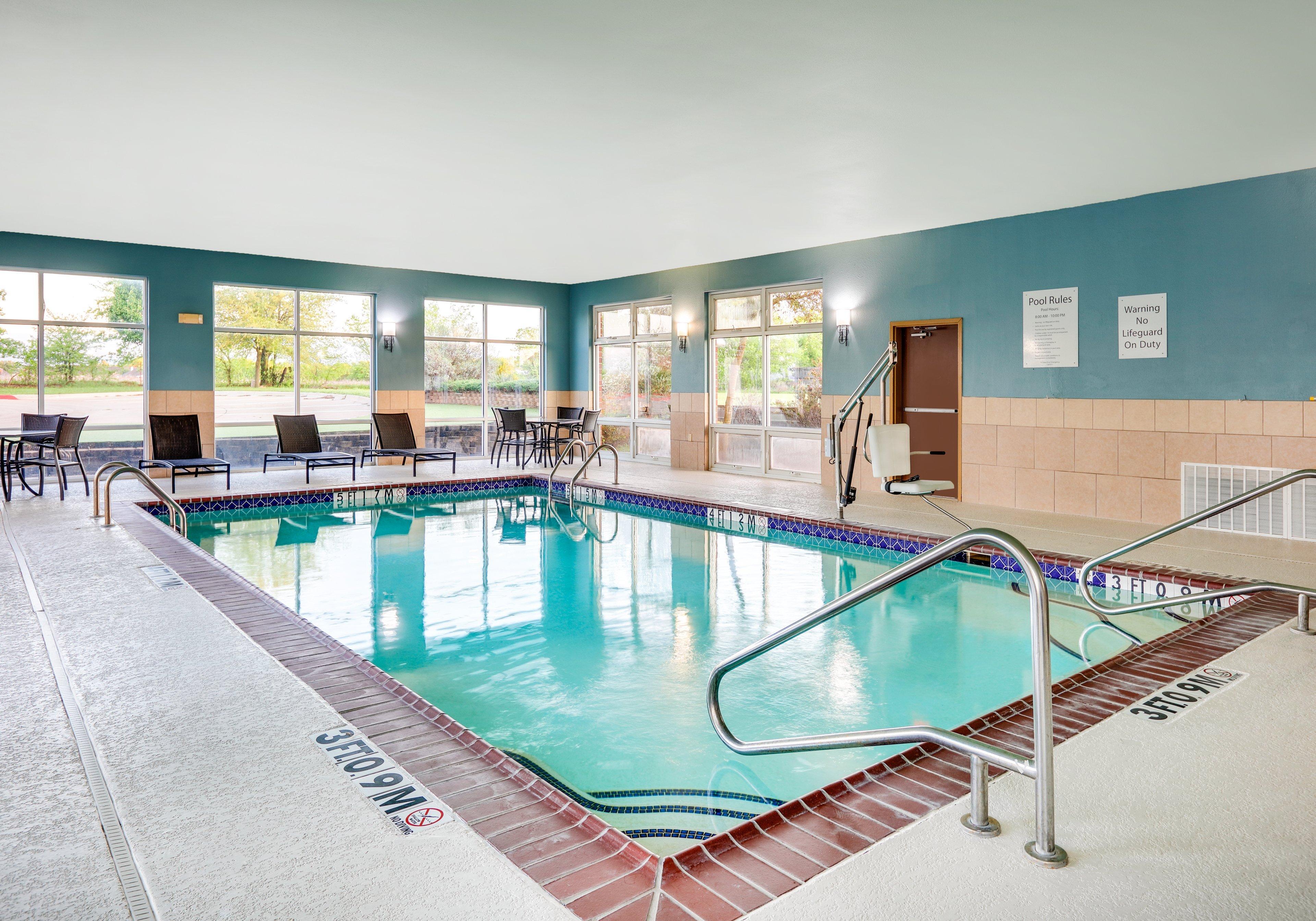 Holiday Inn Express Hotel & Suites Cleburne By Ihg Εξωτερικό φωτογραφία
