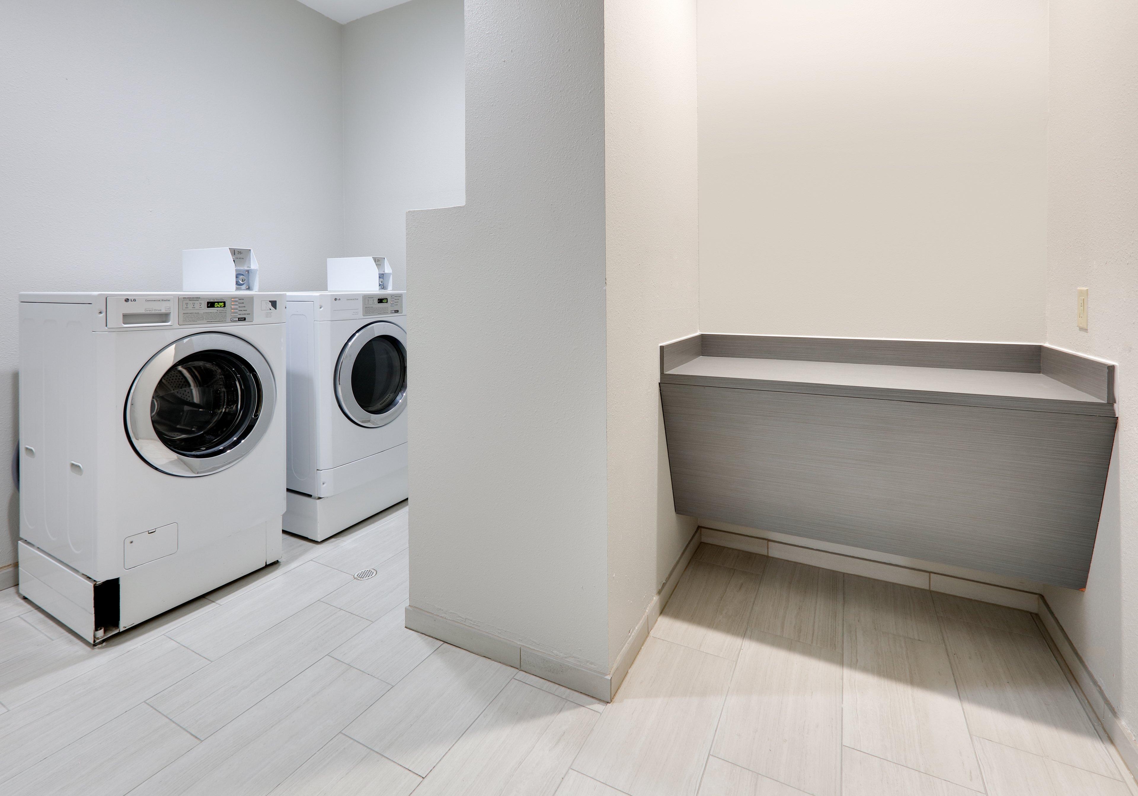 Holiday Inn Express Hotel & Suites Cleburne By Ihg Εξωτερικό φωτογραφία